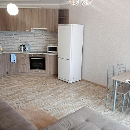 Apartments Kyiv Exterior foto
