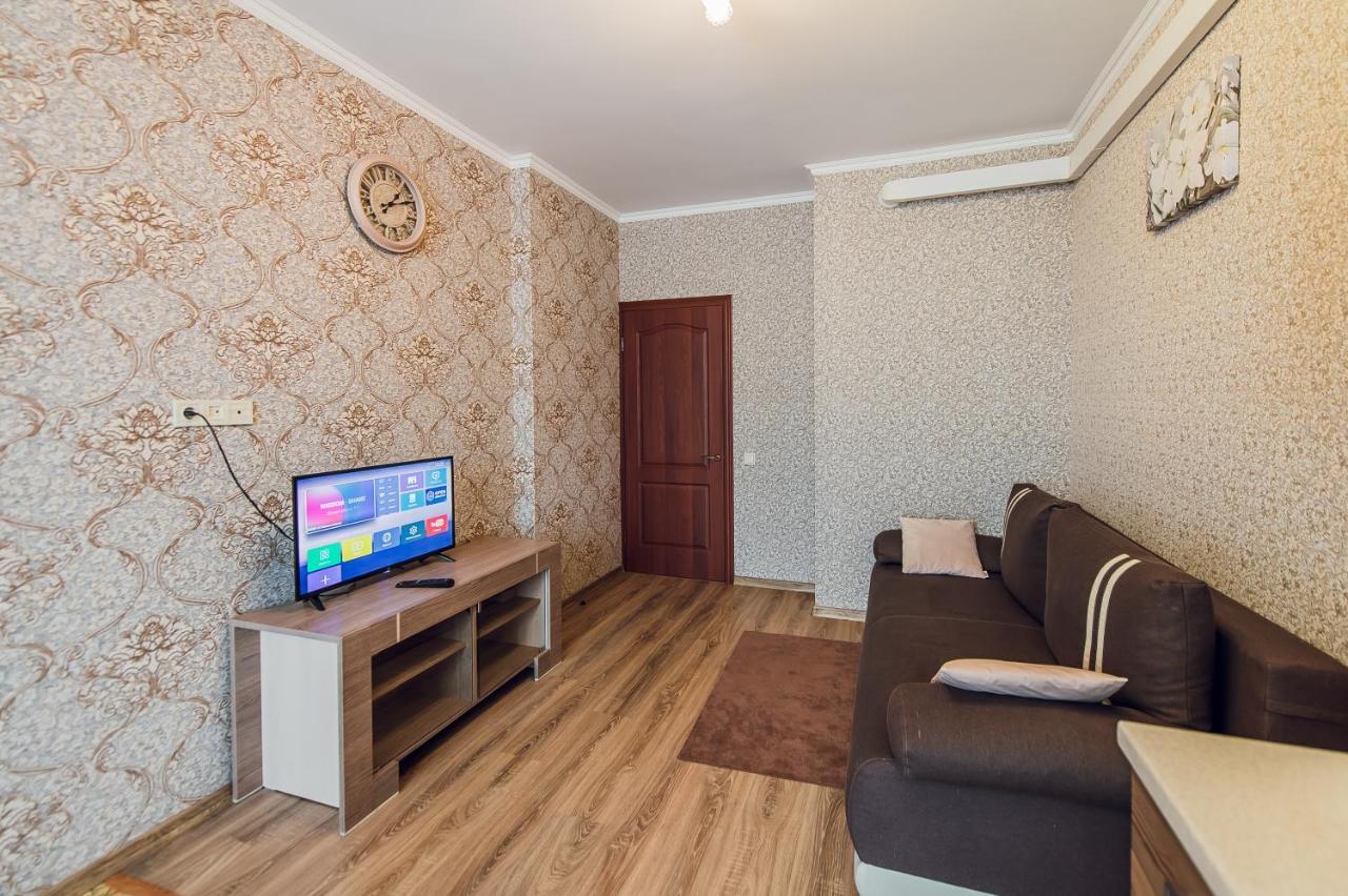 Apartments Kyiv Exterior foto
